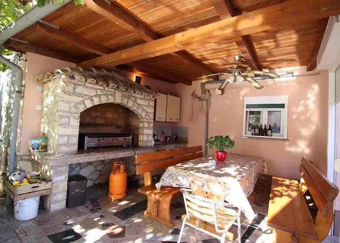 Schoene In Mit Eigener Terrasse By Interhome Apartment *