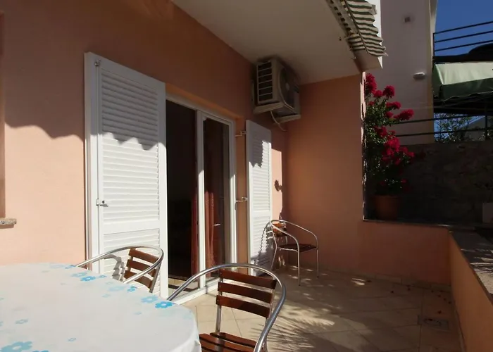 Schoene In Mit Eigener Terrasse By Interhome *