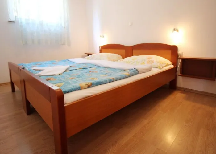 דירה Schoene In Mit Eigener Terrasse By Interhome