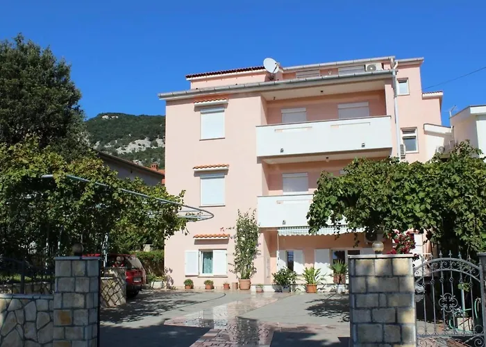 Schoene In Mit Eigener Terrasse By Interhome *